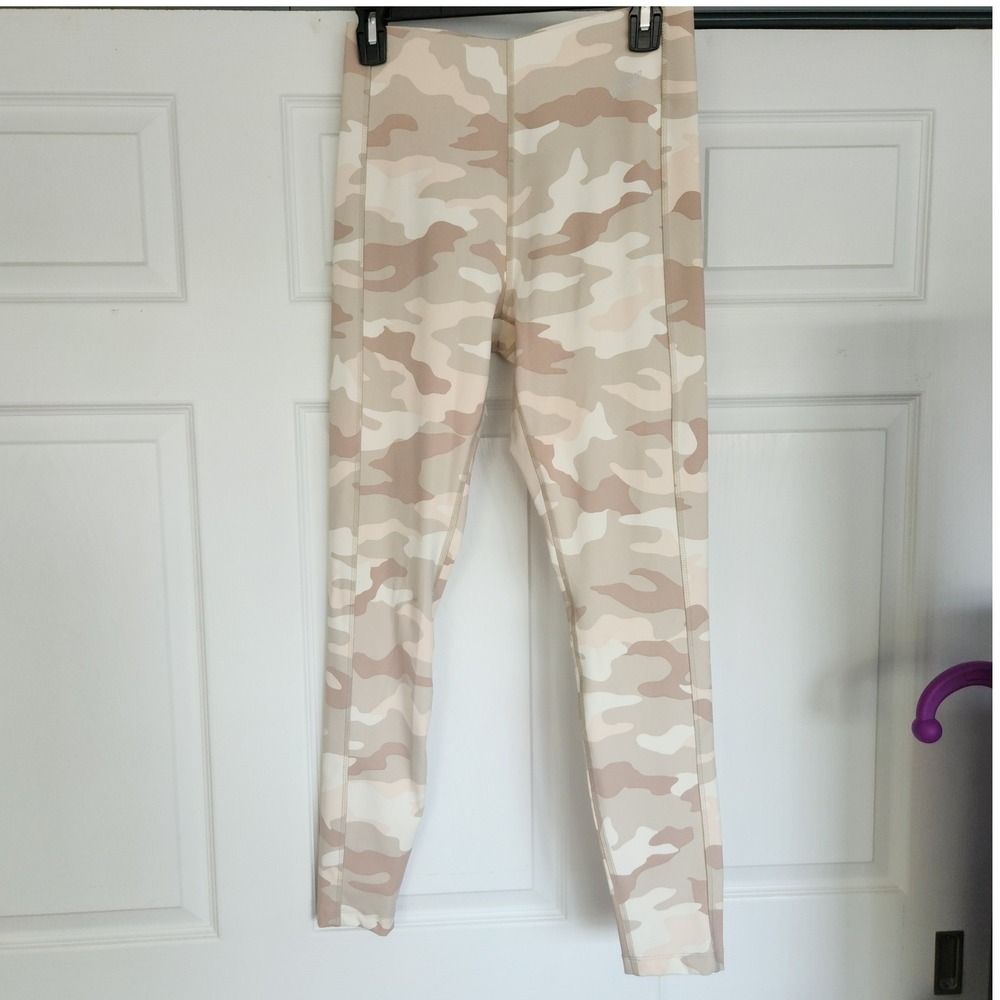 Victoria Secret PINK Light Camo Compression V Waist Leggings - Medium